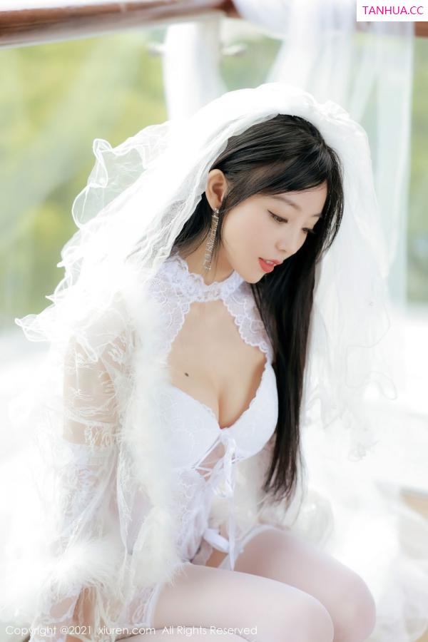 佘贝拉  [XiuRen]高清写真图 2021.12.15 No.4339 佘贝拉bella第29张图片